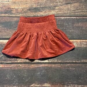 GB Girls Smocked Waist Skirt Size 5